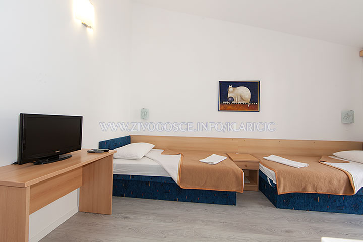 Apartments Klaričić, Živogošće - bedroom